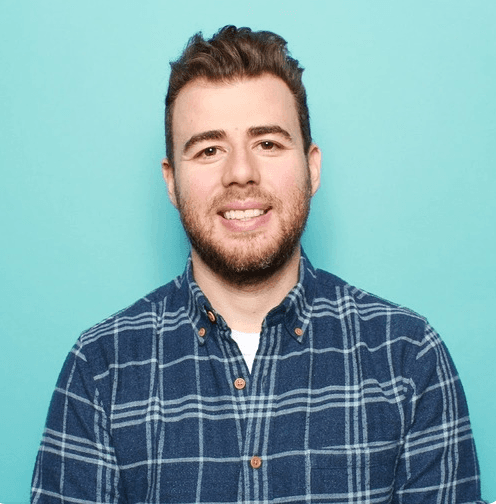 Alek Grinberg headshot